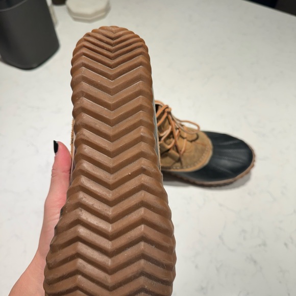 sorel out and about classic women’s waterproof boot - Picture 6 of 10